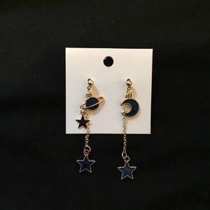 Dangly celestial earrings!
